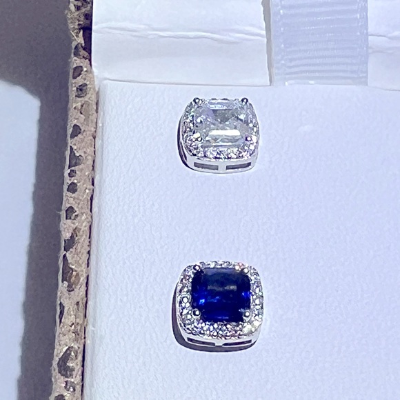 RACHEL ASHWELL, STERLING SILVER WITH CUBIC ZIRCONIA 2 STUD EARRINGS,SILVER COLOR - Picture 4 of 14